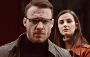 İrem Helvacıoğlu ve Kerem Bursin'li "Eflatun" Dhaka'da!