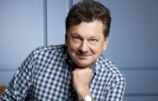 Vedat Milor İstanbul’un köklü semti Fatih’e gidiyor