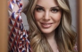 Beste Açar, babası Kayahan'ın şarkılarıyla konser turuna başlıyor