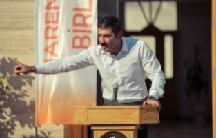 Magarsus'ta Beton başkanlık yarışında!