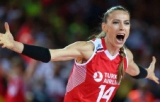 Ali Koç açıkladı: Eda Erdem'in heykeli dikilecek