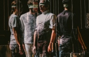 Kundura Sahne’de sezon “Never Odd Or Even”in Türkiye prömiyeri ile açılıyor