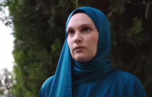 Farah Zeynep Abdullah, Kızılcık Şerbeti kadrosunda