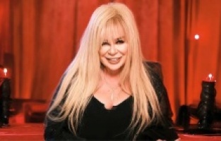 Zerrin Özer'den kötü haber