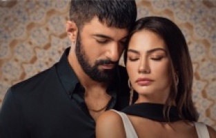 Final hazırlığı yapan "Adım Farah" yurt dışında ilgi görüyor!