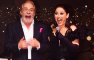 Aşkın Nur Yengi ve Haluk Bilginer yeni yıla birlikte girdi