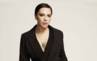 Yeşim Salkım “Aldatmak” kadrosunda