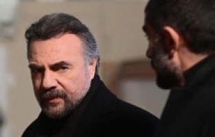 Artık masada Behçet te var!