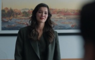 Yargı'nın "Köksüz Nilüfer" sahnesi ağlattı