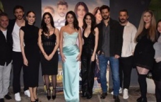 “Sevmek Yüzünden” ekibi  bir araya geldi!