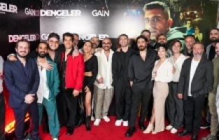 “Dengeler: Biri Olmak” ekibi galada buluştu…