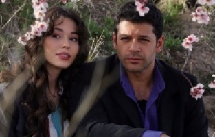 Ömer ve Sultan yakınlaşıyor