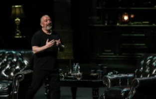 Cem Yılmaz sezon finali yapıyor!