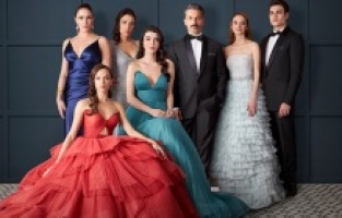 "Yalan"oyuncu kadrosuyla çok konuşulacak.