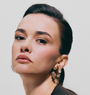 Tutkunun ve dengenin peşinde: Hande Soral