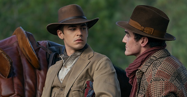 Young Sherlock dizisinin ilk görselleri yayınlandı!