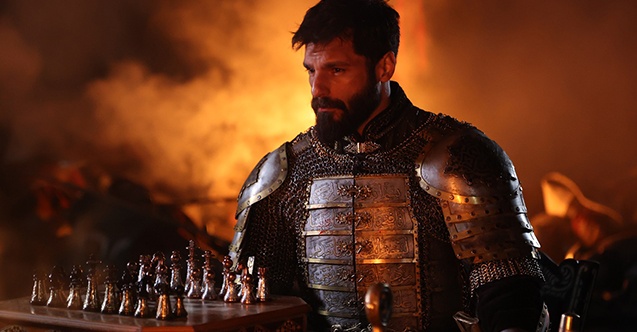 İki düşman karşı karşıya!