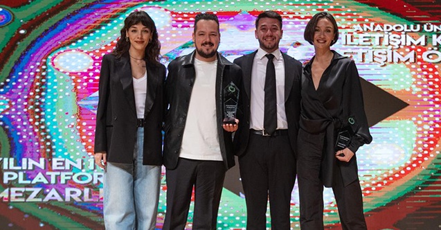 Mezarlık dizisine öğrencilerden anlamlı ödül